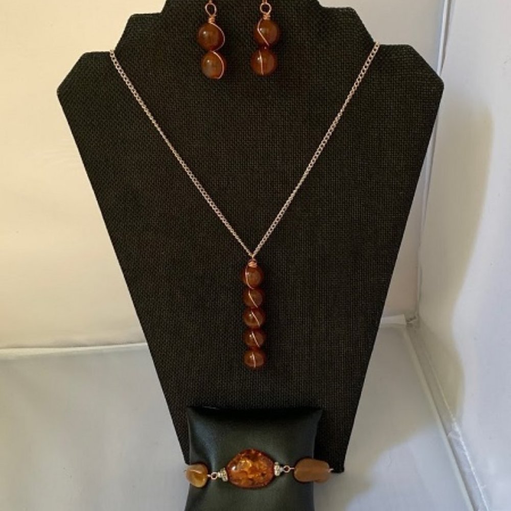 Necklace Set